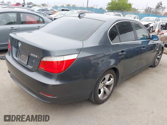 2008 BMW 5 Series 528i with VIN WBANU535X8C110673, listed as a IAAI auction lot 42046010 with 204,413 mi miles and . Bid and sale history available at carsss.com. Image 4.