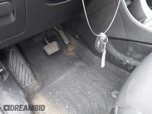 2020 Chevrolet Trax LT with VIN KL7CJLSB2LB015650, listed as a IAAI auction lot 42190979 with 64,018 mi miles and . Bid and sale history available at DreamBid. Image 11.