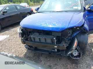 2024 Hyundai Venue SEL z VIN KMHRC8A39RU298832, wystawiony jako IAAI lot #42419329 z przebiegiem 7 582 mil mil oraz . Historia ofert i sprzedaży dostępna na DreamBid. Obrazek 6.