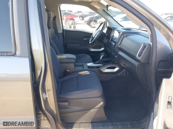 2022 Nissan Frontier S with VIN 1N6ED1EJ8NN657041, listed as a IAAI auction lot 41835304 with 84,650 mi miles. Bid and sale history available at carsss.com. Image 5.