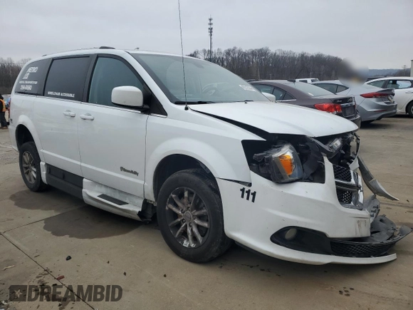 2019 Dodge Grand Caravan SXT with VIN 2C7WDGCG5KR584228, listed as a Copart auction lot 88709775 with 150,581 mi miles and Salvage Title. Bid and sale history available at DreamBid. Image 4.