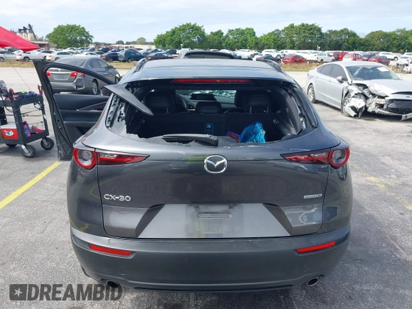 2021 Mazda CX-30 Preferred with VIN 3MVDMACLXMM228431, listed as a IAAI auction lot 41575602 with 67,854 mi miles. Bid and sale history available at carsss.com. Image 21.
