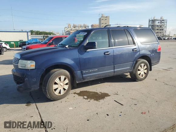 2010 Lincoln Navigator z VIN 5LMJJ2J58AEJ04689, wystawiony jako Copart lot #59013055 z przebiegiem 230 887 mil mil oraz Czysty tytuł • Clean title. Historia ofert i sprzedaży dostępna na DreamBid. Obrazek 1.
