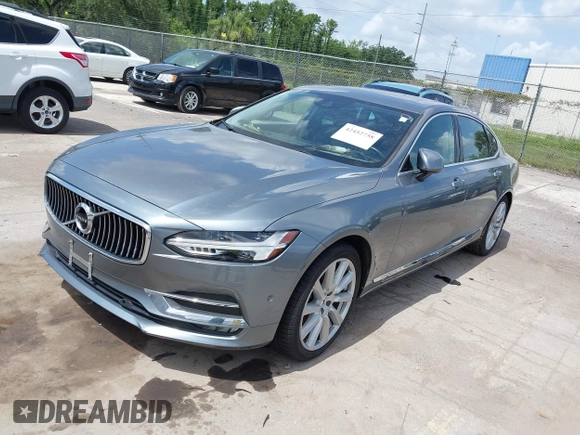 2018 Volvo S90 Inscription с VIN LVY992ML9JP008239, выставлен на аукционе IAAI как лот 42452758 с пробегом Не указан миль и . История ставок и продаж доступна на DreamBid. Изображение 16.