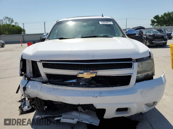 2011 Chevrolet Tahoe LT with VIN 1GNSCBE03BR266896, listed as a Copart auction lot 53050875 with 111,351 mi miles and Salvage title. Bid and sale history available at DreamBid. Image 5.