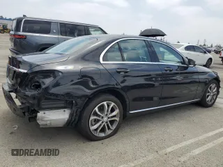 2016 Mercedes-Benz C 300 z VIN 55SWF4JB4GU144256, wystawiony jako Copart lot #59733745 z przebiegiem 117 207 mil mil oraz Szkoda całkowita • Salvage title. Historia ofert i sprzedaży dostępna na DreamBid. Obrazek 3.