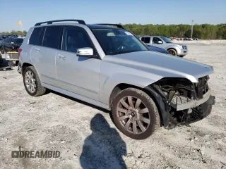 2012 Mercedes-Benz GLK 350 z VIN WDCGG8HB5CF805745, wystawiony jako Copart lot #52403555 z przebiegiem 119 023 mil mil oraz Szkody całkowita. Historia ofert i sprzedaży dostępna na DreamBid. Obrazek 4.