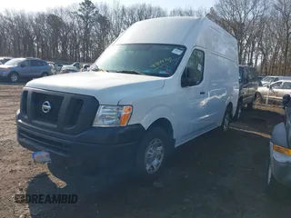 2016 Nissan NV Cargo SV z VIN 1N6BF0LY0GN805855, wystawiony jako IAAI lot #41849743 z przebiegiem Nie podano mil oraz . Historia ofert i sprzedaży dostępna na DreamBid. Obrazek 2.