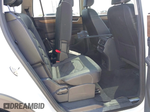 2025 Volkswagen Atlas SE with VIN 1V2JR2CA7SC514986, listed as a IAAI auction lot 42003723 with 4,995 mi miles and . Bid and sale history available at DreamBid. Image 8.