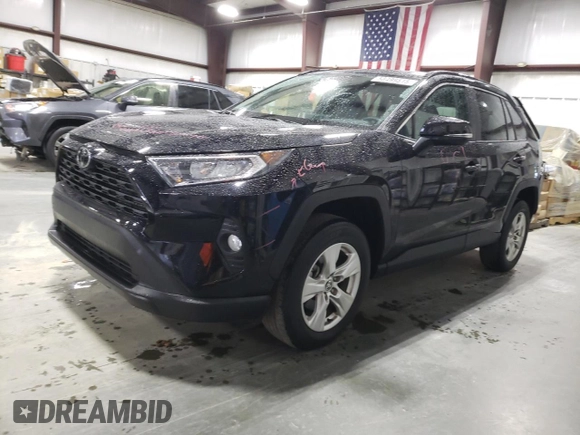 2021 Toyota RAV4 XLE with VIN 2T3W1RFVXMC161134, listed as a Copart auction lot 58499515 with 45,660 mi miles and Clean title. Bid and sale history available at DreamBid. Image 1.