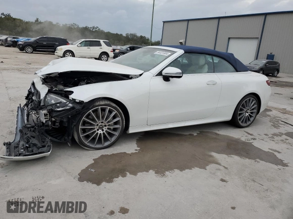 2023 Mercedes-Benz E-Class E 450 with VIN W1K1K5KB0PF207740, listed as a Copart auction lot 84431804 with 2,176 mi miles and Salvage Title. Bid and sale history available at carsss.com. Image 1.