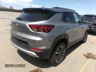 2025 Chevrolet TrailBlazer LT with VIN KL79MPSP1SB126354, listed as a IAAI auction lot 42153879 with 4,810 mi miles and . Bid and sale history available at DreamBid. Image 4.