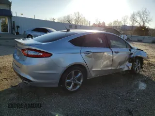 2014 Ford Fusion SE with VIN 3FA6P0H71ER141485, listed as a Copart auction lot 49236925 with 69,250 mi miles and Non Repairable. Bid and sale history available at carsss.com. Image 3.