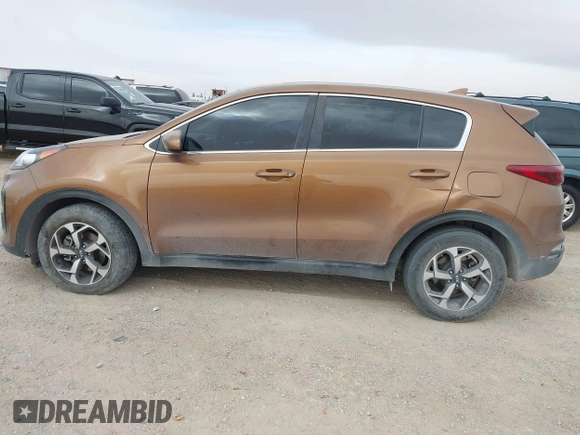 2020 Kia Sportage LX with VIN KNDPM3AC5L7796219, listed as a IAAI auction lot 41563048 with Not Provided miles. Bid and sale history available at carsss.com. Image 13.