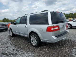 2014 Lincoln Navigator L with VIN 5LMJJ3H50EEL03575, listed as a Copart auction lot 69667284 with 143,279 mi miles and Salvage Title. Bid and sale history available at carsss.com. Image 2.