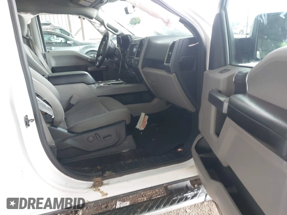 2019 Ford F-150 XL with VIN 1FTEW1CP7KKC75312, listed as a IAAI auction lot 41271422 with 135,228 mi miles and . Bid and sale history available at carsss.com. Image 5.