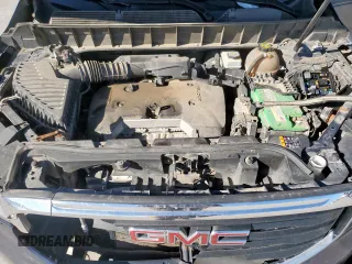 2019 GMC Acadia SLE z VIN 1GKKNKLA6KZ120057, wystawiony jako Copart lot #48095145 z przebiegiem 141 795 mil mil oraz Czysty tytuł • Clean title. Historia ofert i sprzedaży dostępna na DreamBid. Obrazek 11.