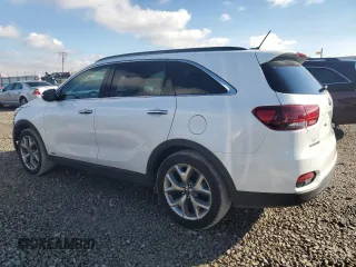 2020 Kia Sorento LX V6 with VIN 5XYPGDA50LG656886, listed as a Copart auction lot 46070915 with 50,971 mi miles and Salvage Title. Bid and sale history available at carsss.com. Image 2.