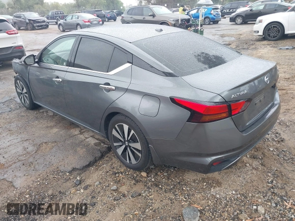 2019 Nissan Altima SL with VIN 1N4BL4EV5KC100548, listed as a IAAI auction lot 41750827 with 64,783 mi miles and . Bid and sale history available at DreamBid. Image 3.