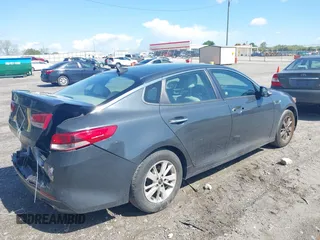 2016 Kia Optima LX with VIN KNAGT4L3XG5078248, listed as a IAAI auction lot 42011616 with 150,000 mi miles. Bid and sale history available at carsss.com. Image 4.