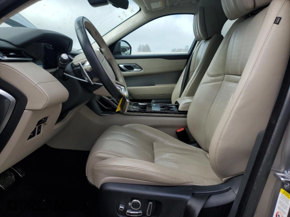 2018 Land Rover Range Rover Velar R-Dynamic HSE with VIN SALYM2RV9JA749322, listed as a Copart auction lot 49922825 with 65,319 mi miles and Salvage title. Bid and sale history available at DreamBid. Image 7.