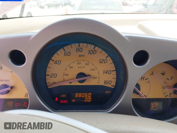 2005 Nissan Murano SL z VIN JN8AZ08W25W422525, wystawiony jako IAAI lot #41922432 z przebiegiem 88 060 mil mil oraz . Historia ofert i sprzedaży dostępna na DreamBid. Obrazek 7.