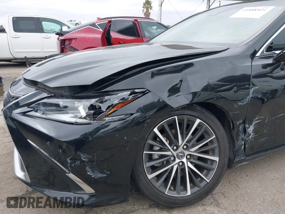 2023 Lexus ES with VIN 58ADA1C10PU035654, listed as a IAAI auction lot 41808924 with 40,929 mi miles. Bid and sale history available at carsss.com. Image 6.