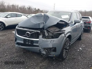2020 Volvo XC90 Momentum с VIN YV4A221K0L1562969, выставлен на аукционе IAAI как лот 41313359 с пробегом 88 305 миль миль и . История ставок и продаж доступна на DreamBid. Изображение 2.