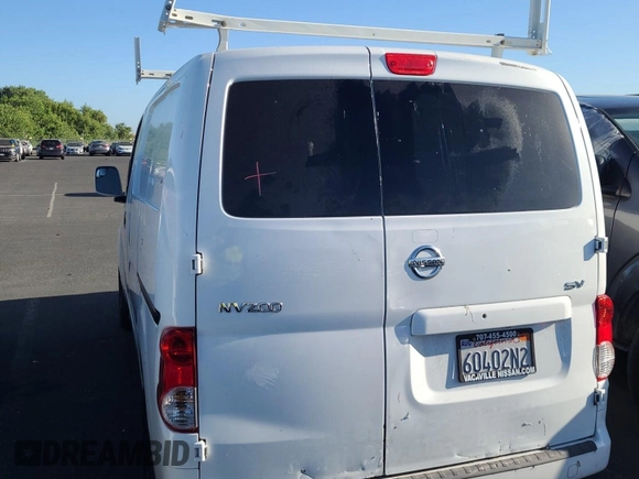 2018 Nissan NV200 SV z VIN 3N6CM0KN4JK700301, wystawiony jako IAAI lot #42832729 z przebiegiem 120 330 mil mil oraz . Historia ofert i sprzedaży dostępna na DreamBid. Obrazek 10.
