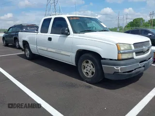 2004 Chevrolet Silverado 1500 LS with VIN 1GCEC19V74Z102933, listed as a IAAI auction lot 42133868 with 301,558 mi miles and . Bid and sale history available at DreamBid. Image 1.