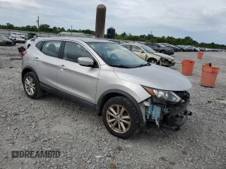 2017 Nissan Rogue S z VIN JN1BJ1CP8HW018391, wystawiony jako Copart lot #55618825 z przebiegiem 168 194 mil mil oraz Szkoda całkowita • Salvage title. Historia ofert i sprzedaży dostępna na DreamBid. Obrazek 4.