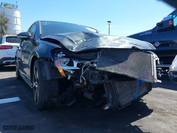2016 Volkswagen Golf GTI SE with VIN 3VW4T7AU1GM044581, listed as a IAAI auction lot 41823651 with 148,660 mi miles. Bid and sale history available at carsss.com. Image 6.
