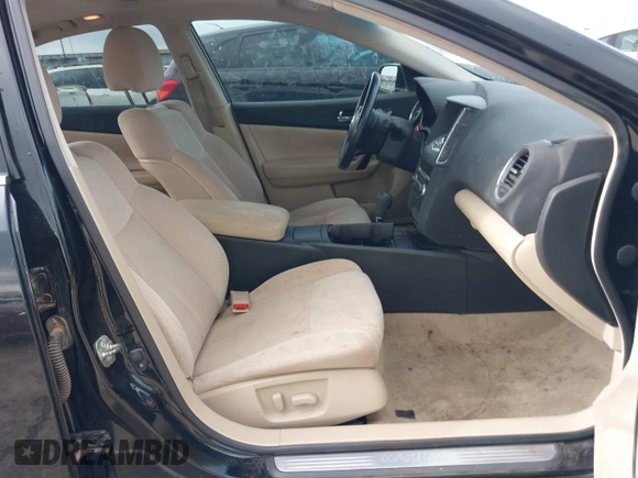 2012 Nissan Maxima SV z VIN 1N4AA5AP1CC862243, wystawiony jako IAAI lot #41707536 z przebiegiem 122 250 mil mil oraz . Historia ofert i sprzedaży dostępna na DreamBid. Obrazek 5.