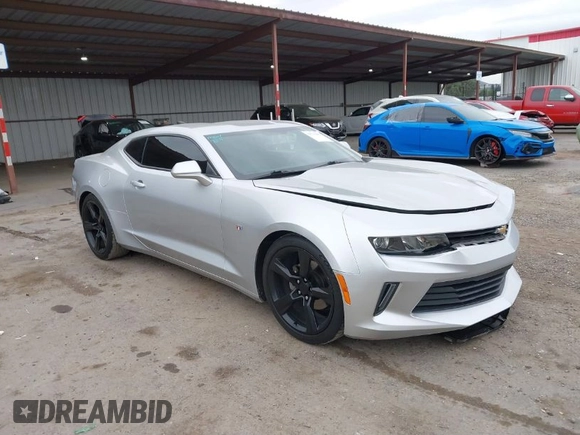 2017 Chevrolet Camaro 1LT z VIN 1G1FB1RXXH0142127, wystawiony jako IAAI lot #41731901 z przebiegiem 87 961 mil mil oraz . Historia ofert i sprzedaży dostępna na DreamBid. Obrazek 1.