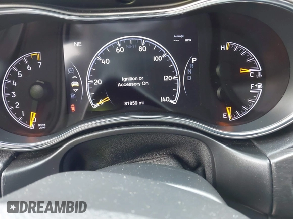 2018 Jeep Grand Cherokee Altitude z VIN 1C4RJEAG2JC428214, wystawiony jako IAAI lot #42661661 z przebiegiem 81 859 mil mil oraz . Historia ofert i sprzedaży dostępna na DreamBid. Obrazek 7.