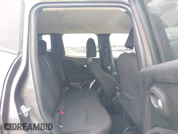 2018 Jeep Renegade Latitude with VIN ZACCJABB4JPH82491, listed as a IAAI auction lot 42070396 with 97,018 mi miles and . Bid and sale history available at DreamBid. Image 8.