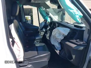 2020 Ford Transit Cargo с VIN 1FTBR1X84LKB78275, выставлен на аукционе IAAI как лот 41825509 с пробегом 78 826 миль миль и . История ставок и продаж доступна на DreamBid. Изображение 5.