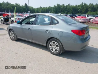 2010 Hyundai Elantra GLS z VIN KMHDU4AD6AU910823, wystawiony jako IAAI lot #42457927 z przebiegiem 168 803 mil mil oraz . Historia ofert i sprzedaży dostępna na DreamBid. Obrazek 3.