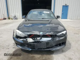 2015 BMW 3 Series 328i xDrive z VIN WBA3B5G54FNS12463, wystawiony jako Copart lot #55415725 z przebiegiem 133 747 mil mil oraz Szkoda całkowita • Salvage title. Historia ofert i sprzedaży dostępna na DreamBid. Obrazek 5.