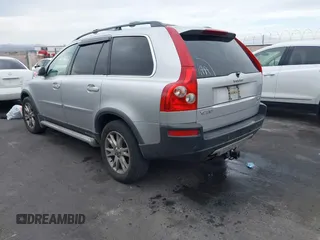 2005 Volvo XC90 with VIN YV1CZ852851176303, listed as a IAAI auction lot 41863268 with 191,742 mi miles. Bid and sale history available at carsss.com. Image 3.