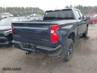 2019 Chevrolet Silverado 1500 Custom Trail Boss with VIN 1GCPYCEH6KZ400716, listed as a IAAI auction lot 41919009 with 57,091 mi miles. Bid and sale history available at carsss.com. Image 4.