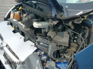 2015 Ram ProMaster z VIN 3C6URVHD9FE515534, wystawiony jako IAAI lot #42418570 z przebiegiem 71 975 mil mil oraz . Historia ofert i sprzedaży dostępna na DreamBid. Obrazek 19.