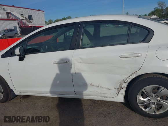 2015 Honda Civic Sedan LX with VIN 19XFB2F58FE292421, listed as a IAAI auction lot 42096298 with 141,594 mi miles. Bid and sale history available at carsss.com. Image 14.