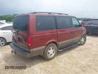 2000 Chevrolet Astro z VIN 1GNDM19W5YB193515, wystawiony jako IAAI lot #42442512 z przebiegiem 158 084 mil mil oraz . Historia ofert i sprzedaży dostępna na DreamBid. Obrazek 4.