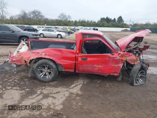 1989 Toyota Pickup с VIN JT4RN81R9K5020726, выставлен на аукционе IAAI как лот 41502393 с пробегом Не указан миль и . История ставок и продаж доступна на DreamBid. Изображение 13.