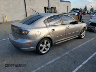 2006 Mazda 3 s with VIN JM1BK324761412942, listed as a Copart auction lot 84281714 with 198,645 mi miles and Salvage Title. Bid and sale history available at DreamBid. Image 3.
