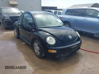 1999 Volkswagen Beetle GLS with VIN 3VWCA21C2XM404338, listed as a IAAI auction lot 41606143 with 192,205 mi miles and . Bid and sale history available at DreamBid. Image 1.