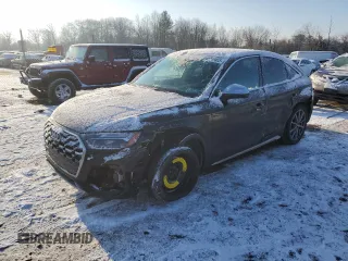 2022 Audi SQ5 Sportback Premium Plus z VIN WA124AFY3N2049070, wystawiony jako Copart lot #88519485 z przebiegiem 64 247 mil mil oraz Szkoda całkowita • Salvage title. Historia ofert i sprzedaży dostępna na DreamBid. Obrazek 1.