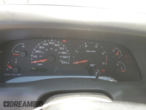 2004 Ford F-250 XL with VIN 1FTNX21P04EA92082, listed as a Copart auction lot 55311935 with 217,363 mi miles and Salvage title. Bid and sale history available at DreamBid. Image 9.