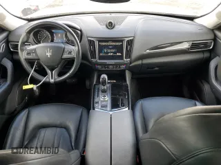 2017 Maserati Levante with VIN ZN661XUAXHX250088, listed as a Copart auction lot 40583294 with 26,317 mi miles. Bid and sale history available at carsss.com. Image 8.